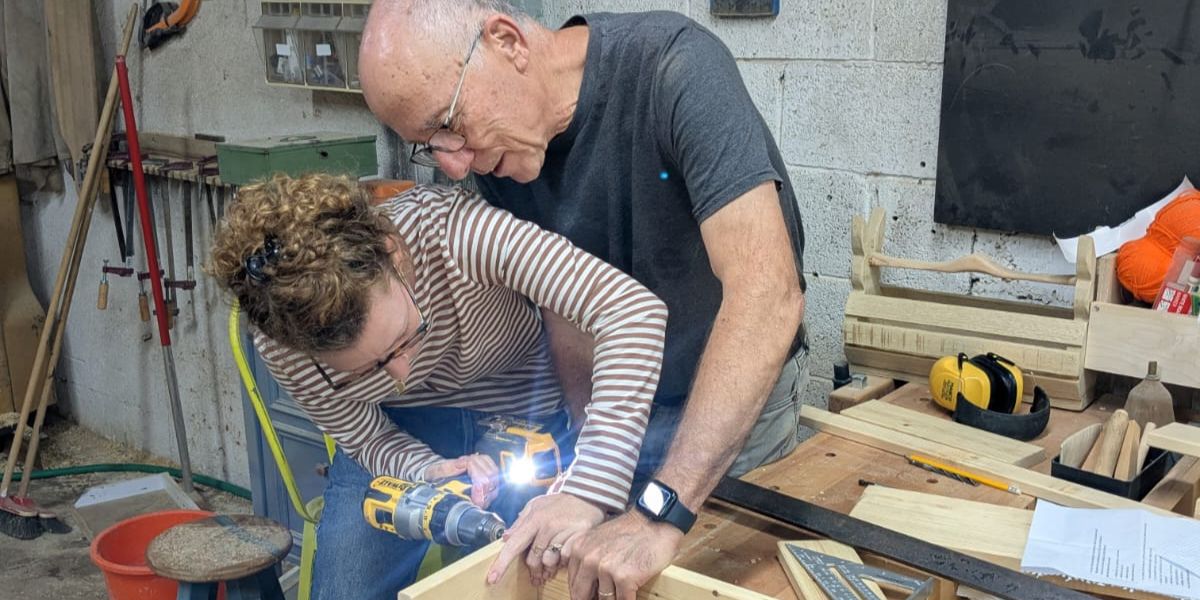 למה זה עובד כל כך טוב דווקא בישראל, התחביב שמאזן את המציאות המקומית